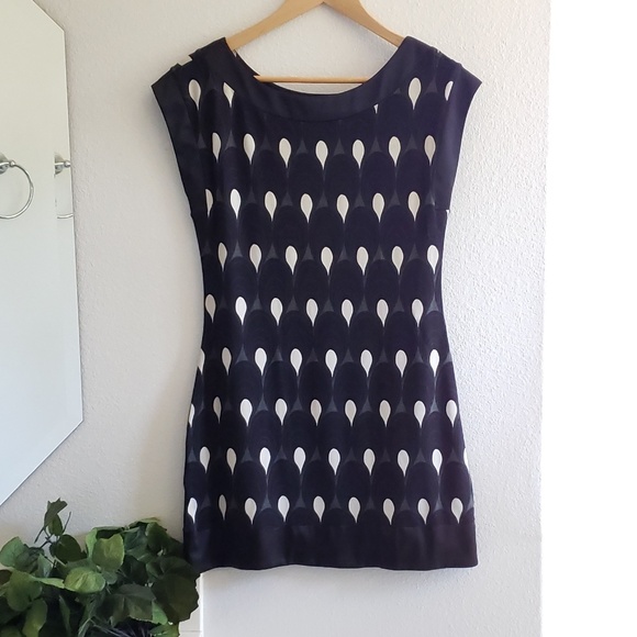 Express Tops - Express black and cream teardrop top